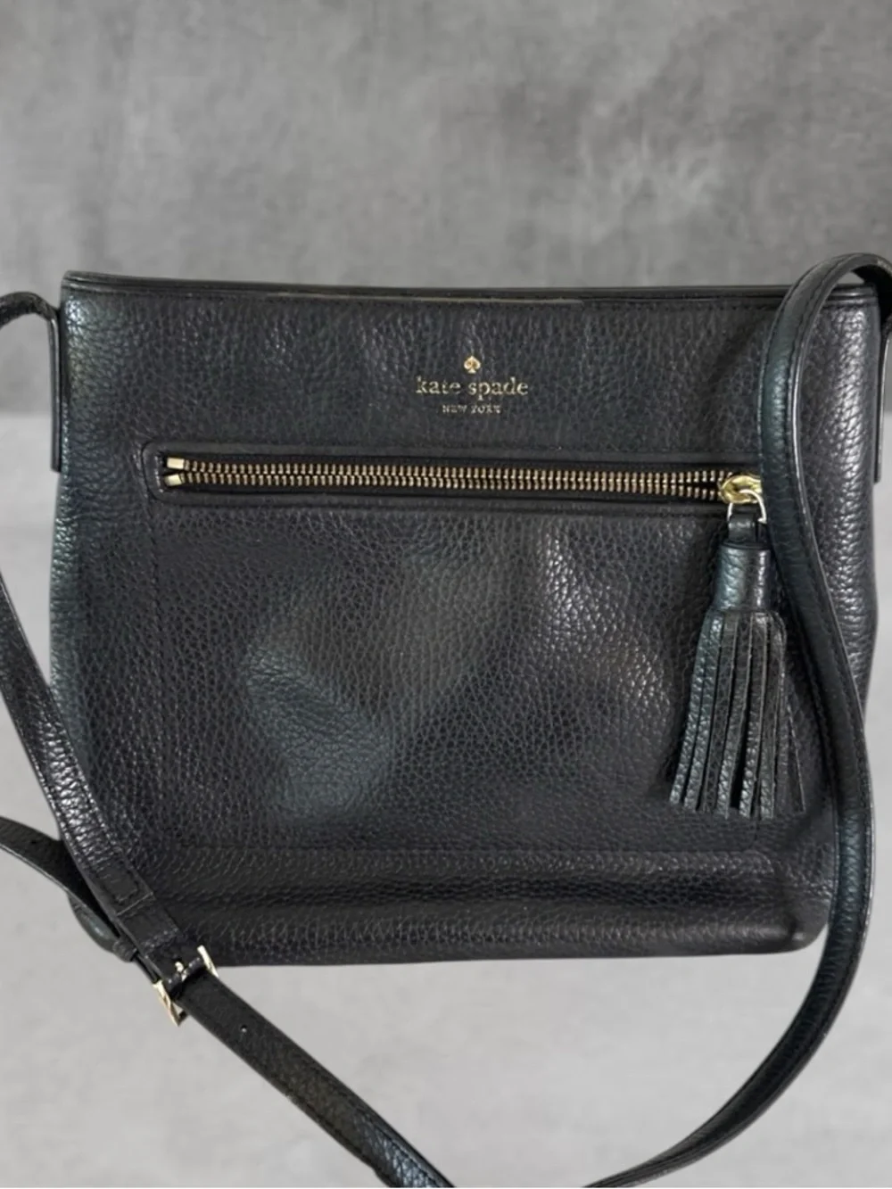 KATE SPADE BLACK PEBBLED LEATHER CHESTER STREET DESSI CROSSBODY